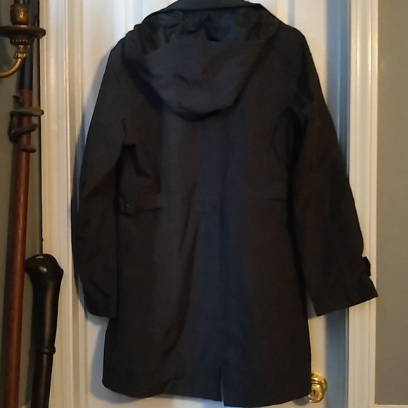 Raincoat with removable hood - Picture 2 of 5